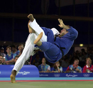 SPORTING CLUB BASTIA // LIGUE 2  // CLUB ET STADE  - Page 19 Olympic-judo
