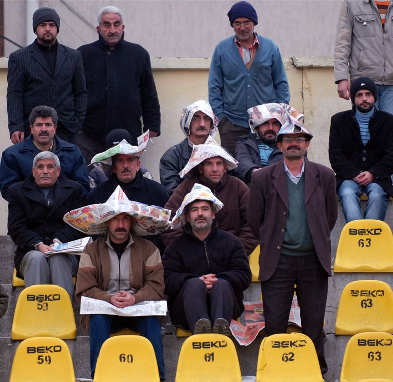 Zezancija-Opustancija Funny-football-supporters-52