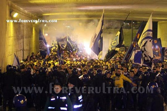 Le mouvement au Portugal . 10