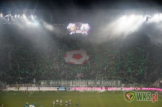 Le mouvement en pologne - Page 3 Slask-legia_7