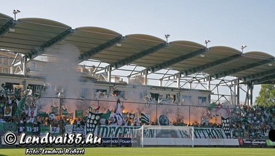  - Page 2 Budapest_derby_2012_14