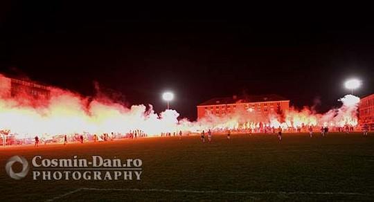 Le mouvement en Roumanie Poli-nadrag_1