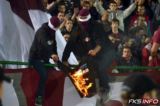 Le mouvement en Bosnie  Sarajevo-zeljeznicar_5