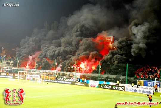 Le mouvement en pologne - Page 5 Widzew-lechia_15