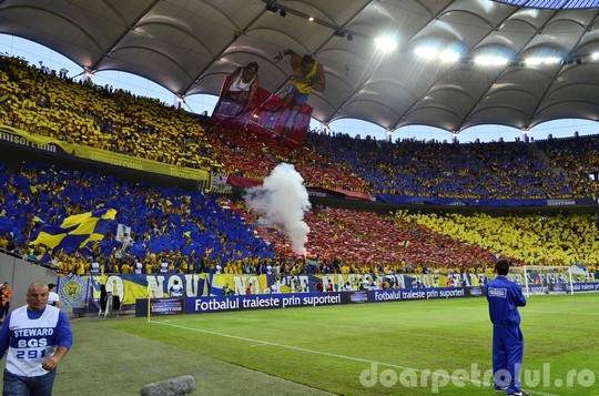 Le mouvement en Roumanie Petrolul-CFR_3