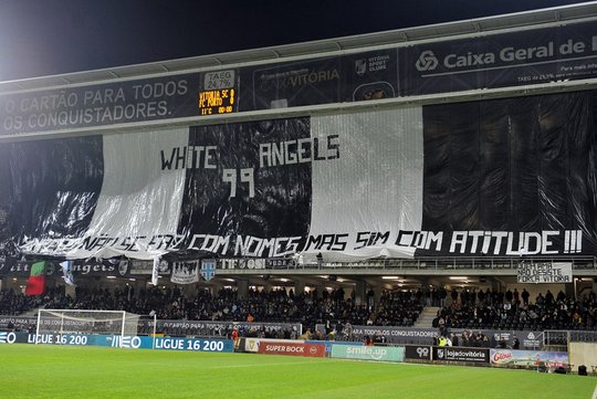 Le mouvement au Portugal . 1