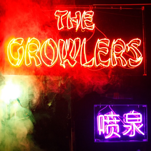 jeux: associations d'idée sur les pochettes - Page 12 The_Growlers_CHINESE-FOUNTAIN-review_Under_the_Radar