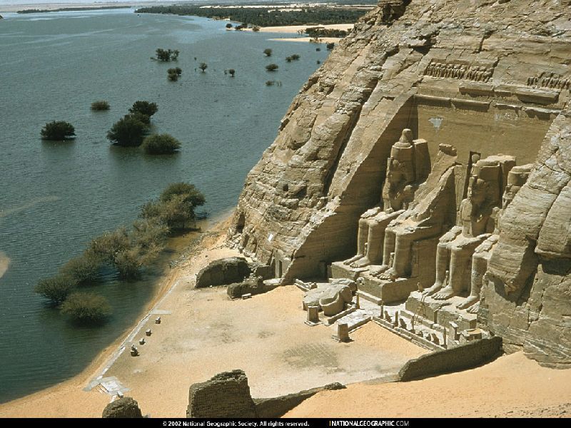 صور اماكن سياحيه فى مصر FREIND-Nile_Egypt_Luxor