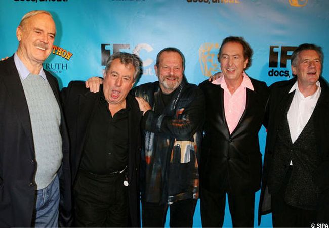 NEWSl - Page 39 Absolutely_Anything_La_reunion_Monty_Python_2