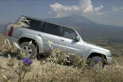 شرم الشيخ المدينة التي لا تهدأ (دليلك السياحي الشامل لشرم الشيخ) Nissan-patrol-main-400