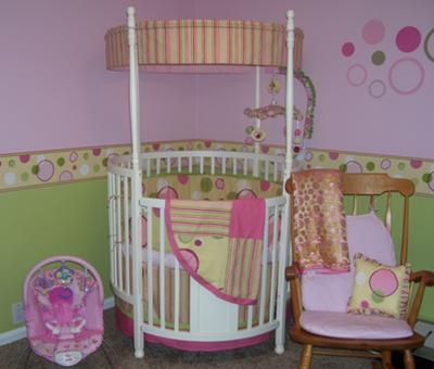 غرف الأطفال المواليد  My-yellow-pink-and-green-nursery-the-crib-bedding-sets-thetone-for-babys-bubblicious-baby-room-21115131