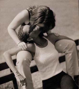 Les femmes en photo - Page 5 Photo_lesbienne_noir_blanc105