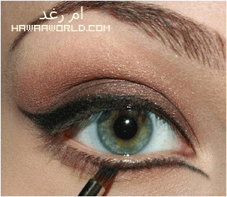 طريقة رسم العين بزاويه مفتوحه 21303942933