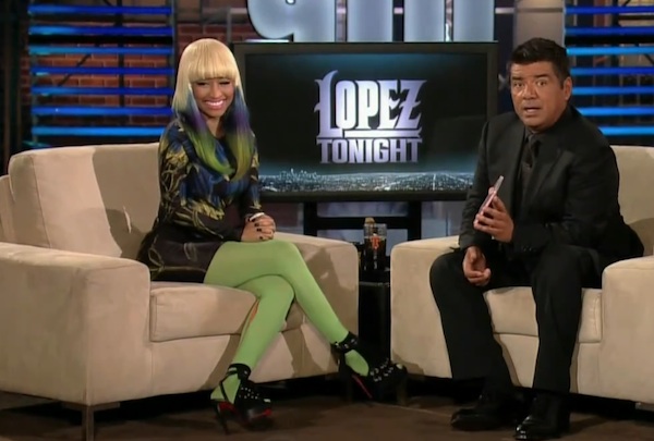 <<OFF TOPIC>> La cosa está calentita Nicki-Minaj-Christopher-Kane-Dress-Christian-Louboutin-sandals