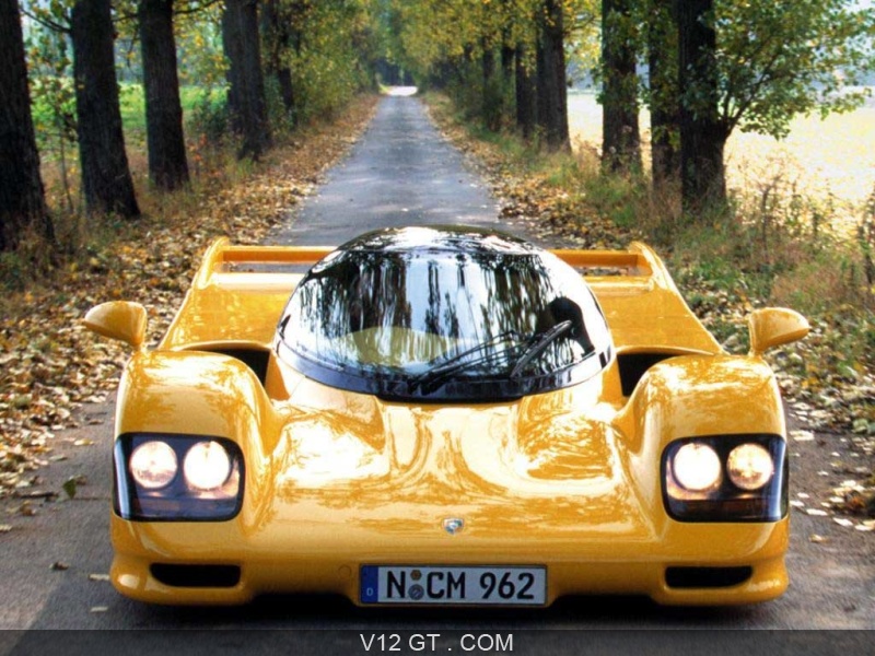 Décompte d'imagerie - Page 2 Porsche-Dauer-962-jaune-face-avant_zoom