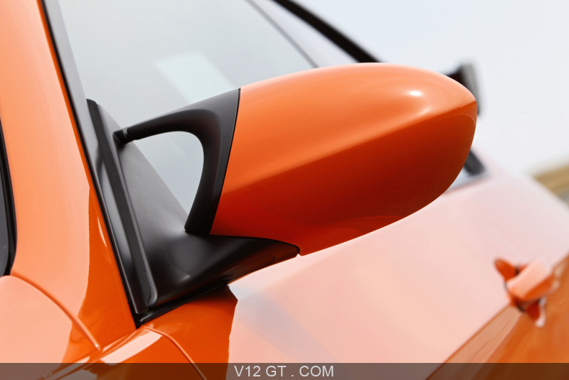 Les bravo tuning - Page 4 BMW-M3-E92-GTS-orange-retroviseur_zoom