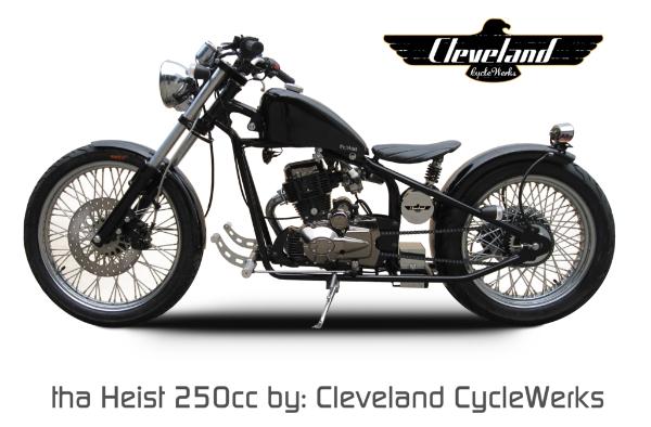 Bobber - Tha Heist 250 Bobber, ¿prima lejana? Heist_white_1_-600x394