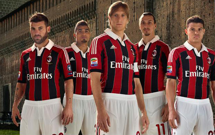 AC Milan anuncia su nueva camiseta Camiseta_milan_2012_2013_435898118