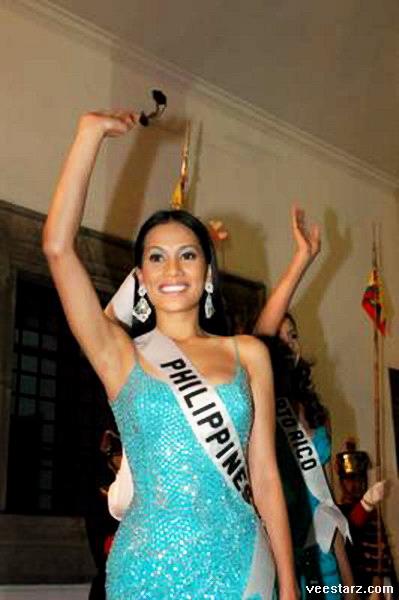 Maricar Balagtas  - Bb. Pilipinas Universe 2004 (Miss Globe International 2001) 2004mu-aut-04