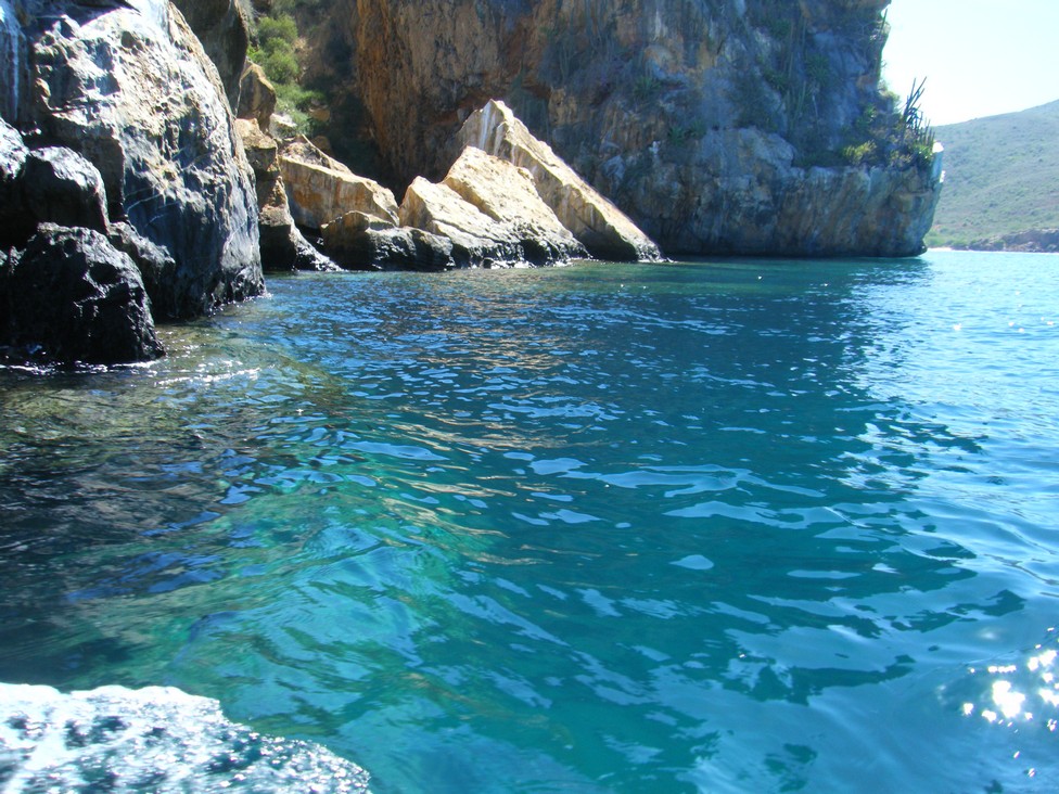 Mi Maravillosa Venezuela Mochima_agua_rocas_gde