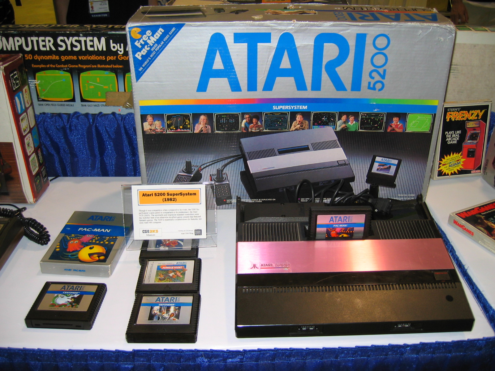 Consoles fracassados... 82_Atari_5200_E3