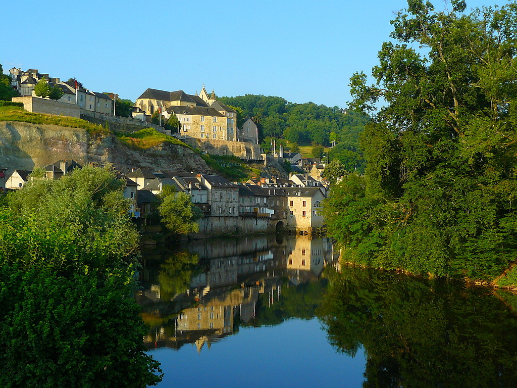 [HD] La rive gauche vue depuis le Pont de l'Europe (774 Mégapixels) Rive-gauche-depuis-Pont-Europe-P1120085