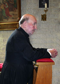 Operation ralliement de la FSSPX par Mgr Fellay  2011curescho