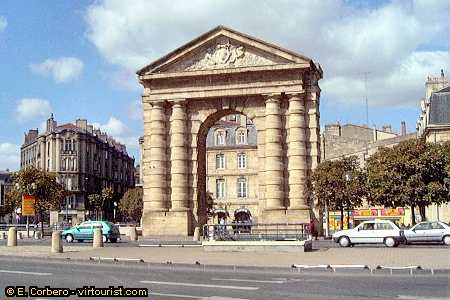 un monument - ajonc - 24 octobre trouvé par Pitchoune  0700