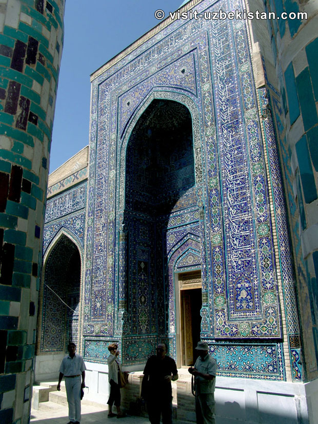 (( ســمــرقــنـد طريق الحرير )) Samarkand_shahi_zinda_ensemble_inside