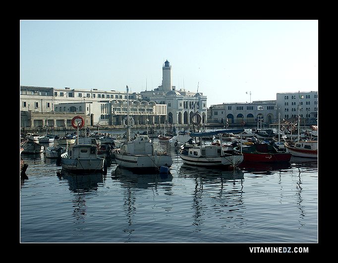 رحلة فوتوغرافية الى الجزائر العاصمة 698-phare-de-l-amiraute-ou-le-penon