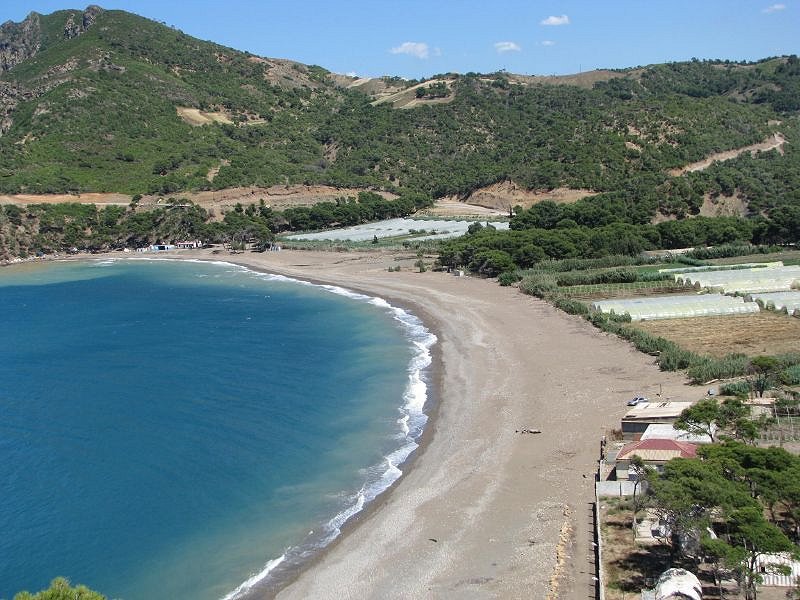 صور من مدينة الشلف (الجزائر) 12585-vue-sur-la-plage-boucheghal-chlef