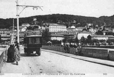 صور قديمة لقسنطينة..............جميلة جدا 4064-constantine-faubourg-et-pont-el-kantara