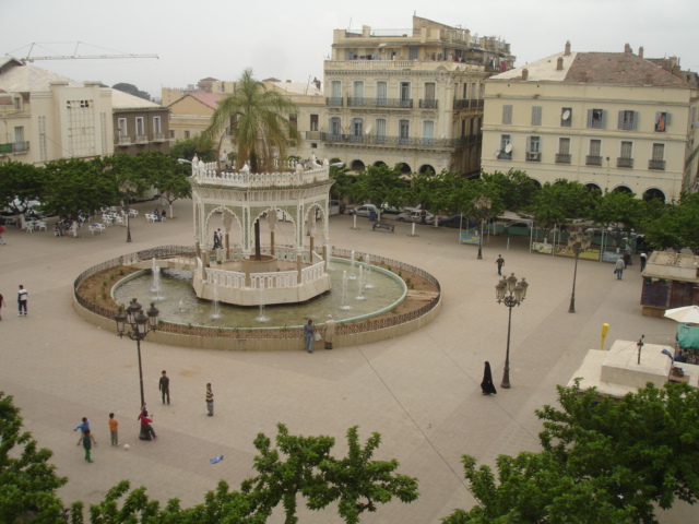 الولايات الجزائرية ...الولاية رقم 9 : البليدة 4909-place-symbole-de-blida