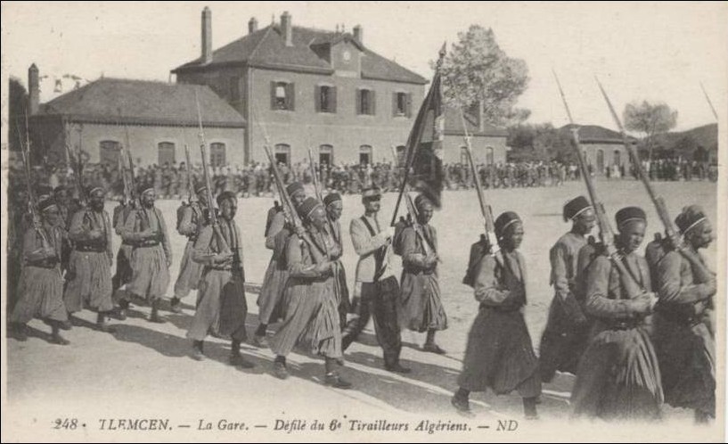 Tirailleurs algériens 7247-tlemcen-la-gare-defile-du-6eme-tirailleurs-algeriens