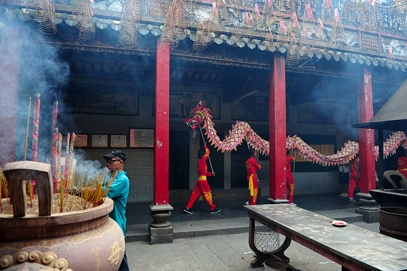 Chùa Bà Nguyễn Trãi 2011 3_ad_6860_8409