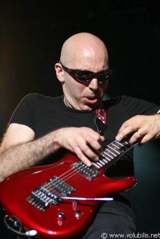 [Instrumental Rock/Blues/Heavy Metal] Joe Satriani Joe_satriani_06