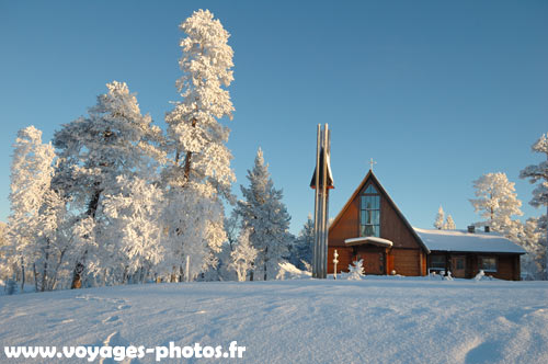 Tu pedes e eu dou... dá-me a mim também! - Página 2 Eglise-finlande