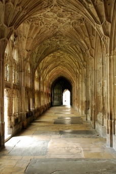 Couloir du sous sol Cath_drale_de_Gloucester