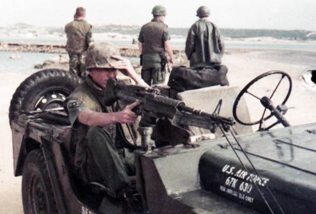 NAM IMAGES - Página 2 Hw-pr-carl-tripp-qrt-m60-jeep-1968