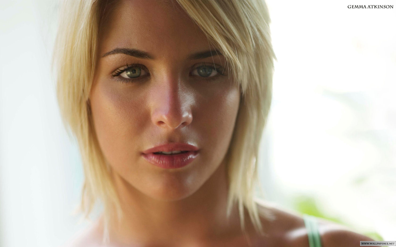 صور بنت مستر بـــــــن Gemma-Atkinson-face-980