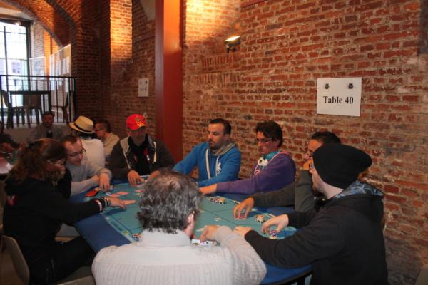 Open de Cambrai  du Chtiz poker Day1 le 19 Avril 2014 18283870065352630fbcea5