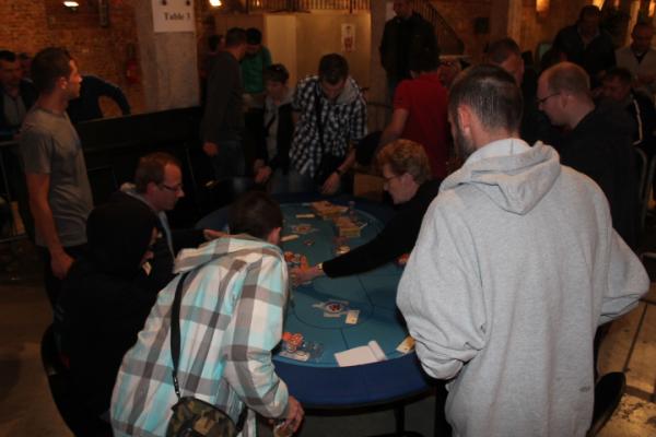 Open de Cambrai  du Chtiz poker Day2 le 21 Avril 2014 31970097653562867d5202