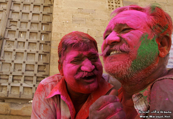 اللعب بالالوان عالم غريب L3b-colors_1