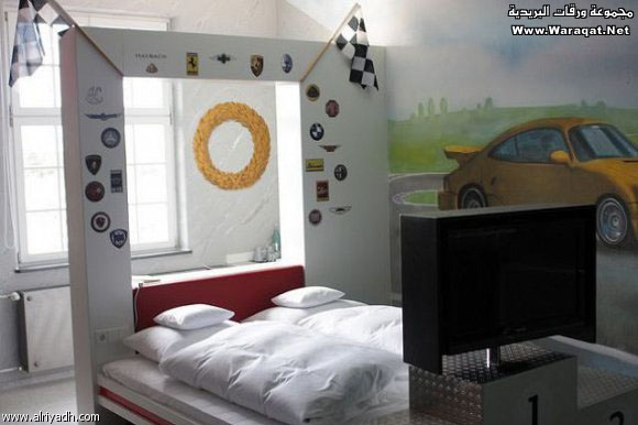 V8 hotel   .. Hotel_car6