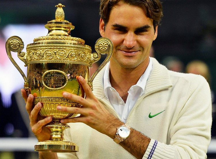 Les montres sport-chic - Page 3 Federer-rolex-wimbledon-2012-winner