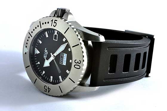 Les 10 meilleures montres de plongée que vous ne connaissez pas... Aegir_Instruments_watch_560