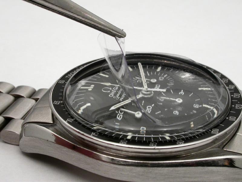 Speedmaster - restoration d'une speedmaster sur TZUK Partie I ,IIet III - Page 2 Omren49