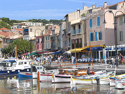 NOEL C 'EST DANS 10 JOURS .............MAIS CA JOUE ENCORE Cassis-19