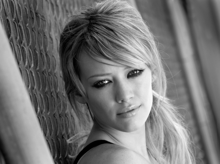 Un lien avec Angelina Fauster? Hilary-duff-14-720px