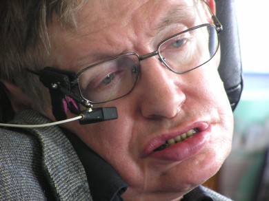 Stephen Hawking Died in 1985 – Has Been Replaced With Lookalike?? Stephen-hawking-infrarot-sensor